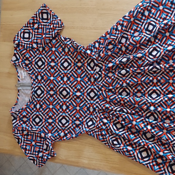 LULA ROSE BRAND DRESS - Picture 7 of 9